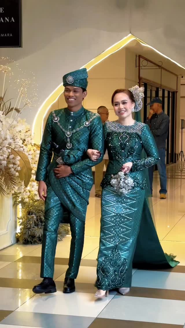 Wedding Reception of Anis & Shukri π | 25.04.2026
Venue: The Renjana By @lanaiasmara