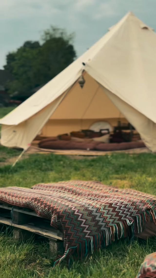 What a blissful magical event to document.
📷🎥
The Wild Collective Beltane was magic! ✨🤸
The founder’s words:
✨✨✨
Today we held the The Wild Collective Beltane Gathering, launching our new space - The Wild Sanctuary. It was a gorgeous day of frolicking in nature, enjoying the wild spa, kundalini breathwork and Kirtan. People came solo and left with new friends, we shared a community dinner together while the children played. We’re still on such a high. Thank you so much to everyone who came and everyone who has supported us on the lead up to the event. Grateful grateful grateful ✨xx