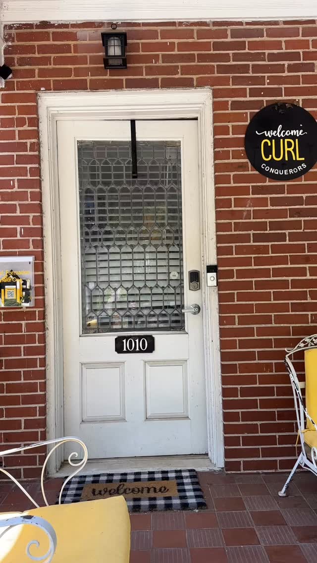 {{{@prestigiousinkdesigns Knows Her Curls Are Fye 🔥🥰😆}}}
Service: The Curl Conquering Method 💛#thecurlconqueror #trending #fyp #reels #atlhairstylist