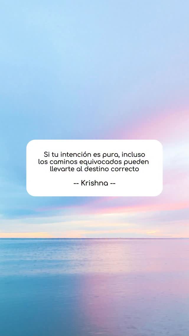 Si tu intención es pura, incluso cuando te equivocas… no estás perdida 🤍✨
Muchas veces creemos que tomamos el camino “incorrecto” porque no sale como esperábamos, porque duele, porque nos mueve por dentro… pero si tu intención nace desde un lugar sincero, desde el corazón, todo forma parte del mismo viaje 🌀
No hay errores, hay aprendizajes.
No hay desvíos, hay redirecciones.
No hay caos… hay evolución 🌿
La vida no responde solo a lo que haces, sino desde dónde lo haces.
Y cuando tu intención es limpia, incluso lo que no entiendes ahora… te está llevando exactamente donde necesitas estar 🙏
Confía. Aunque no lo veas aún ✨
💫 Si este mensaje resonó contigo, compártelo con alguien que necesite leerlo hoy
Con amor, Naïr
Namasté 🙏
