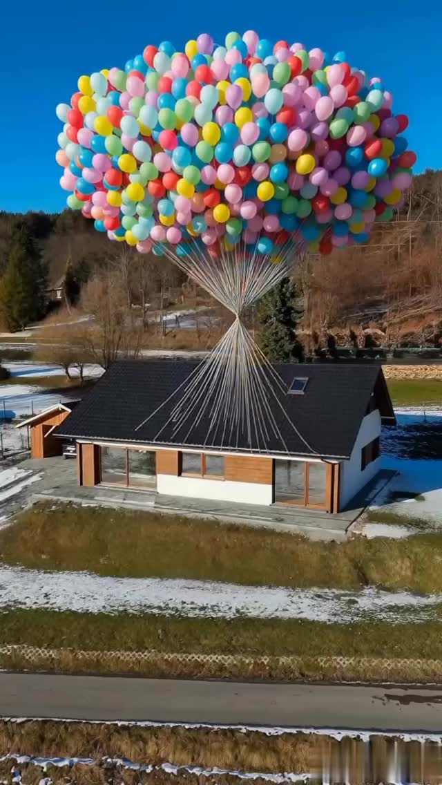 ✨🏡 SPRZEDANE! 🔥
Ten przepiękny, nowoczesny dom na widokowej działce w Stróży znalazł swojego nowego właściciela ❤️
Tym razem klucze trafiły do młodego mężczyzny 👏, który spełnił swoje marzenie o własnym miejscu pełnym ciszy 🌿, spokoju 🤍, natury 🌲 i zapierających dech widoków ⛰️
To wyjątkowa nieruchomość, która od pierwszej chwili przyciągała uwagę — wysoki standard ✨, świetna lokalizacja 📍 i niezwykły klimat sprawiły, że decyzja zapadła bardzo szybko 🚀
✅ Dom sprzedany🔑 Nowy właściciel rozpoczyna swoją piękną historię📄
Ogromnie cieszy nas, że możemy uczestniczyć w spełnianiu takich marzeń 💼❤️
Jeśli myślisz o sprzedaży swojej nieruchomości — skontaktuj się z nami 🤝Skuteczny marketing 📲, odpowiednia strategia 🎯 i realni klienci 🔎 to nasza codzienność.
📍Mszana Dolna, ul. Starowiejska 4C
☎️ 798 370 312
📩 anna@apexkoncept.pl
📲 apexkoncept.pl
#sprzedane #rezerwacja #nieruchomości #dommarzeń #Stróża Myślenice nieruchomościmałopolska pośredniknieruchomości skutecznasprzedaż domnasprze