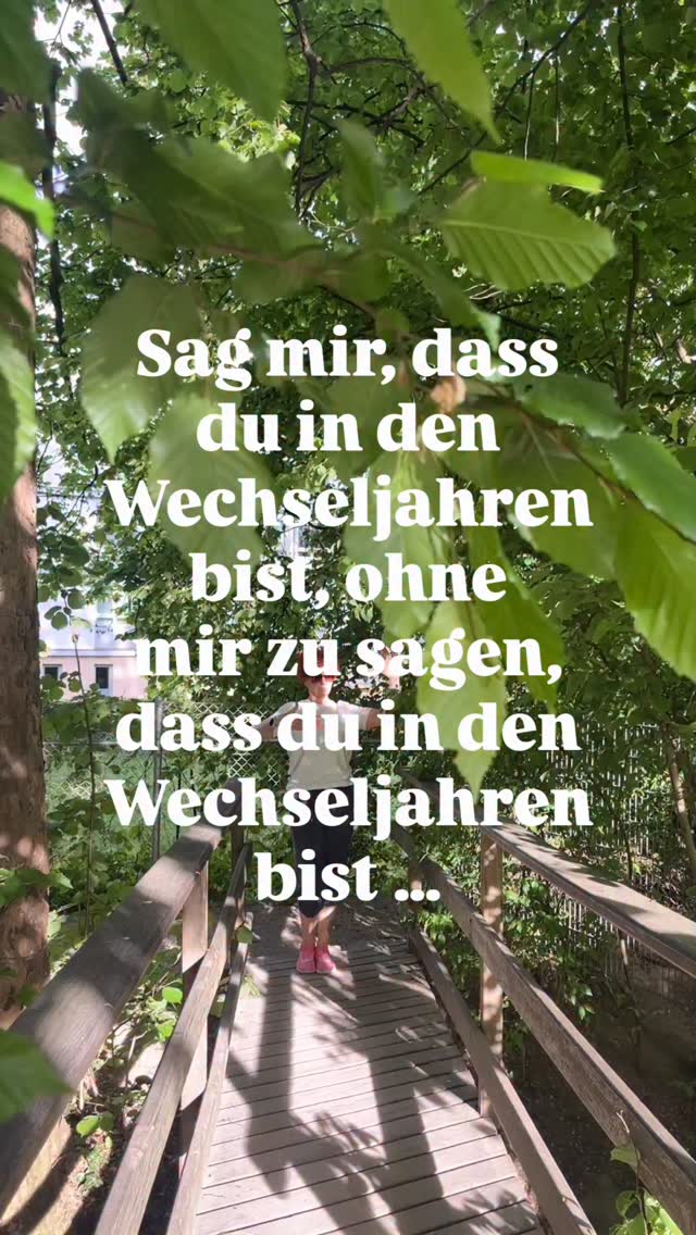✨ Na, wer hat in seiner Jugend den Film im Kino auch öfter als 1x angeschaut?
Bei mir waren es sicher mehr als 10x 🫣😅
#wowstattwäh #glitzernstattschwitzen #glücklichewechseljahre w