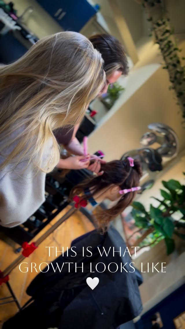 Abbi sharing her advanced balayage techniques with Phoebe, breaking things down, refining placement, and building confidence with every section.
No egos, no pressure… just real education, real support, and a team that genuinely wants each other to win.
Because great hair doesn’t happen by accident, it comes from constant learning, guidance, and a whole lot of care behind the chair ✨
Phoebe’s putting in the work, and it shows.
Abbi’s leading the way, and we’re here for it.
#TeamTraining #BalayageEducation #SalonLife #HairTraining #BalayageUK NorfolkSalon InvestInYourself HairJourney