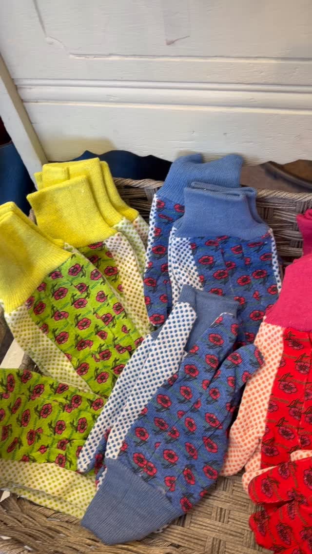 Ooo... So many cute ideas! Lots of lovely things for Motherās Day in the store! I think most everything in the store would be a great Motherās Day gift, but we have some specific ideas that Iāll feature here ##motherdaymiddlebury #womanownedbusiness #mainstreetmiddlebury #middleburycollege