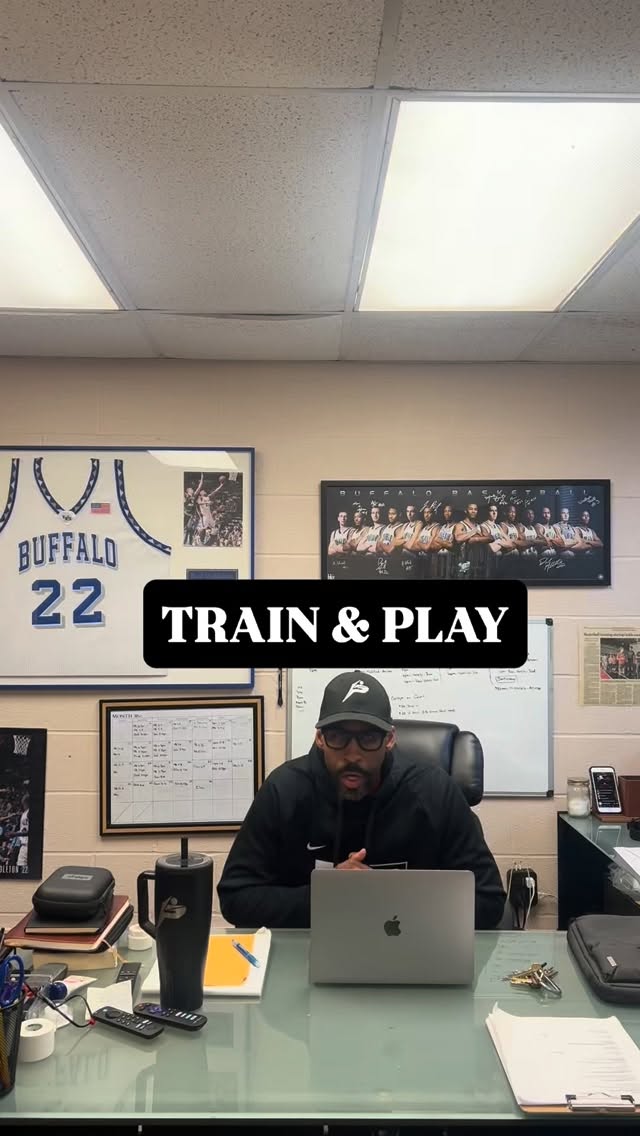 Looking to PROfect Your Game?
We will be starting our Train and Play series. We are looking for 10-15 high school/ college kids who want to get in the gym and really work on their game. Workouts will be 1 hr followed by live reps either 2v2, 3v3 or 5v5 ( depending on number of athletes). If you’re interested hit me.
Let’s get this work
Drop-in $30
2x a week $50
3x a week $75
#ProfectYourGame #Pro #Training #Basketball