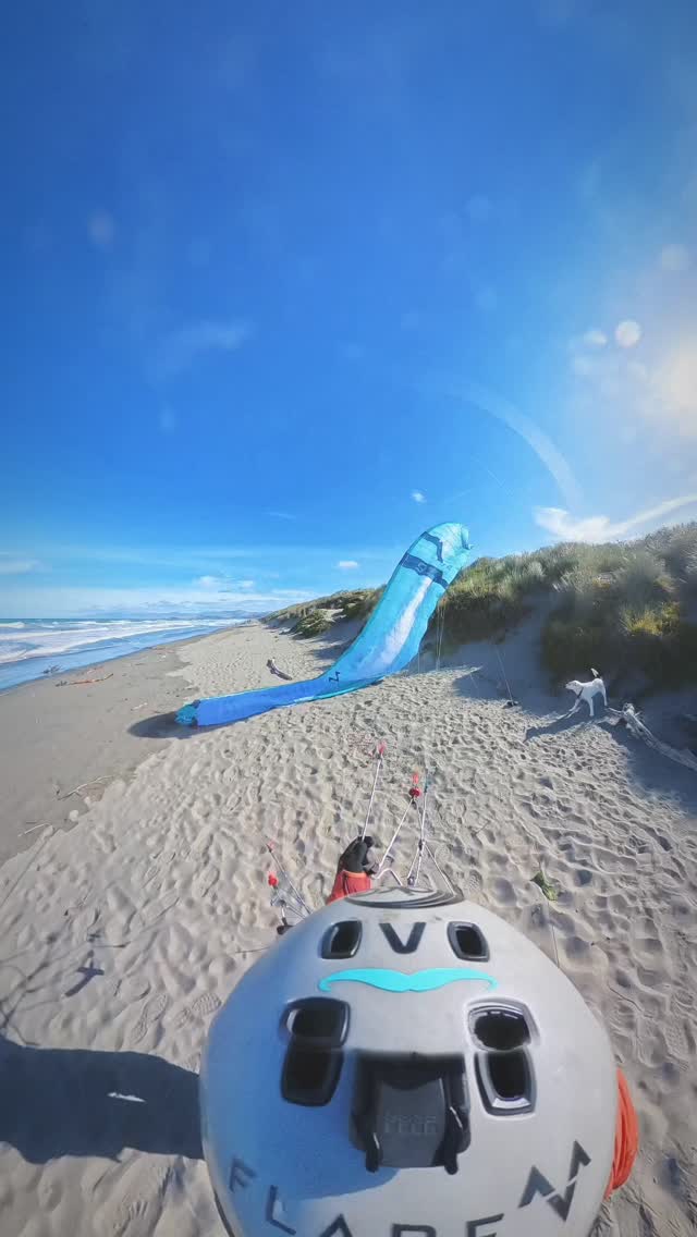 @go.flare.global @cactusoutdoor @teva_newzealand @proximityflight @paragliding_family @paraglidinglove
-
-
-
#go_flare #beyond_gravity #flarebandit16 #waggawagga