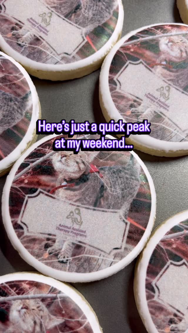 I really put my edible printer to the test this weekend! Made these adorable cookies with photos of some of the animals from @aatpc for a fundraiser.
#snarkysweetcakechick
#icingimagesblueprinters
#CottageAF