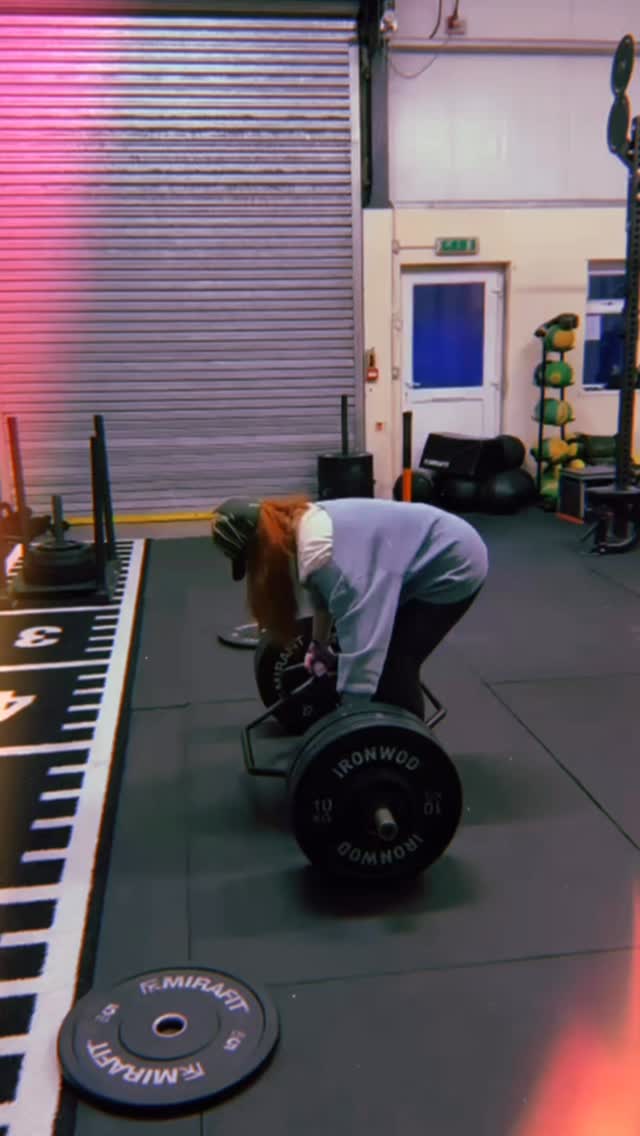 One goal for 2026: join the 100kg club. As a small human, that’s crazy. ✅ Done in February.
It felt impossible at first. Not long ago, I hit a weight plateau. It wasn’t that I physically couldn’t lift more; instead, I realised my body was already carrying something heavier: stress.
Every big goal can seem out of reach until you break it down, commit, and show up for yourself again and again. This process is at the heart of how I coach others to create lasting change.
Did I lift more since then? Yes, and each time I added weight, it was proof that my nerves had settled, my mindset shifted, and I could show up for myself no matter how rough things were outside the gym. But here’s what I actually want you to know: the body doesn’t lie.
Stress doesn’t stay in your head. It lives in your shoulders, your breath, your grip. It shows up exactly when you need to be strong.
In ontological coaching, we work with the body, language, and emotion as one system. Stress is the body already speaking: a signal that something in how you’re being needs to shift. Listened to.
So when something deeper, body and soul, shifted, the weight moved. This is not a fitness story. This is what the right practice actually does: it combines movement, self-inquiry, and space to notice what you are carrying, both physically and emotionally. For me, the right practice is showing up consistently, paying real attention to my body, and letting the process teach me about where I am stuck or tense. It goes beyond reps or routines; it is about learning to listen, respond, and recover, so change happens from the inside out.
Setbacks happen to everyone, at the gym, at work, at home. The question is never whether you’ll face them. It’s who you are when you do.
My waiting list is open, if you’re interested, please add your details by following the link in bio or DM me directly.
In my coaching, Tarot & Ontology means using intuitive tools and deep questioning to help you uncover insights about yourself and make meaningful change, brain rewiring as I call it, and I’d love to hear what draws you to it 🙃