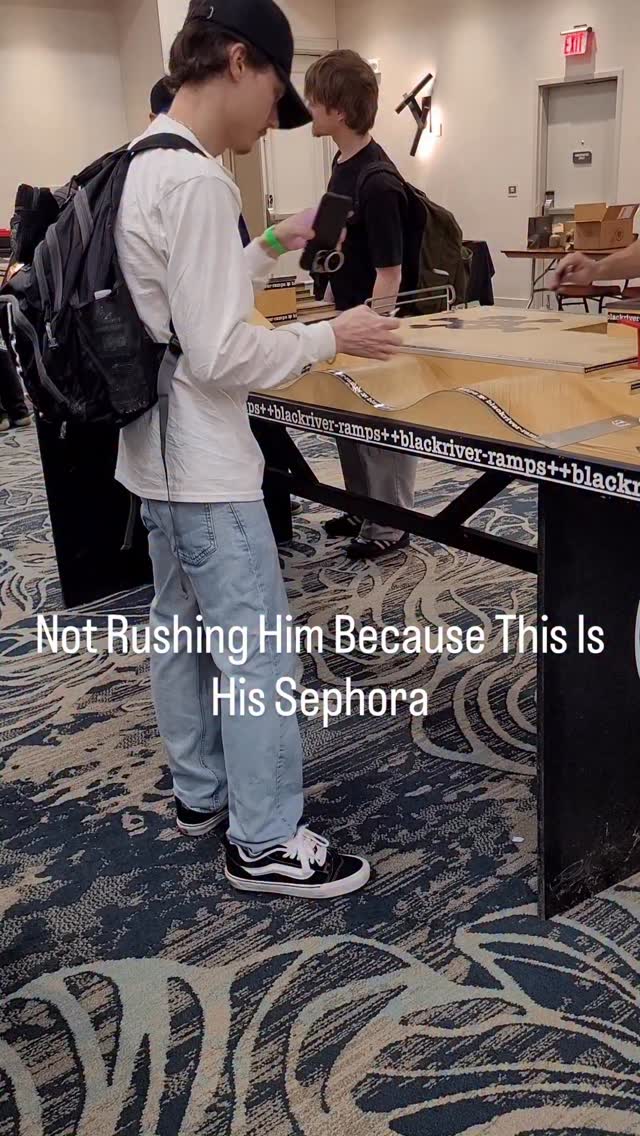 🤷🏻♂️ #fingerboarding #fingerboard #buckboards #fyp #Sephora