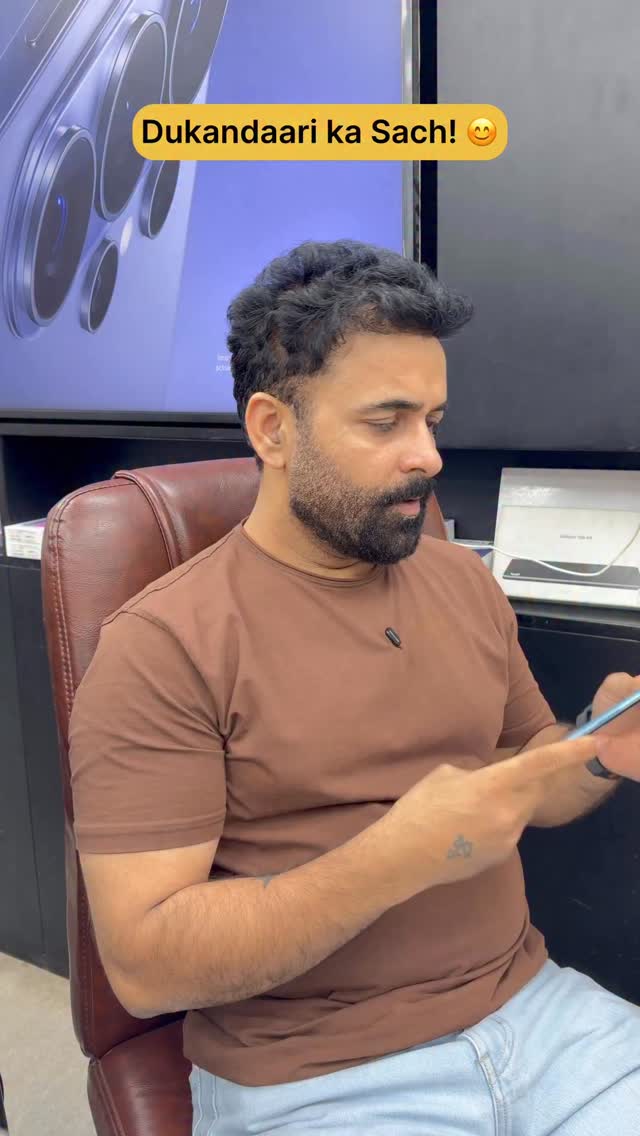 Dukandaari ka Sach! 🥲😊
.
.
.
.
.
#relatable #mobilephoneshop #dealsmilegi #new #trand