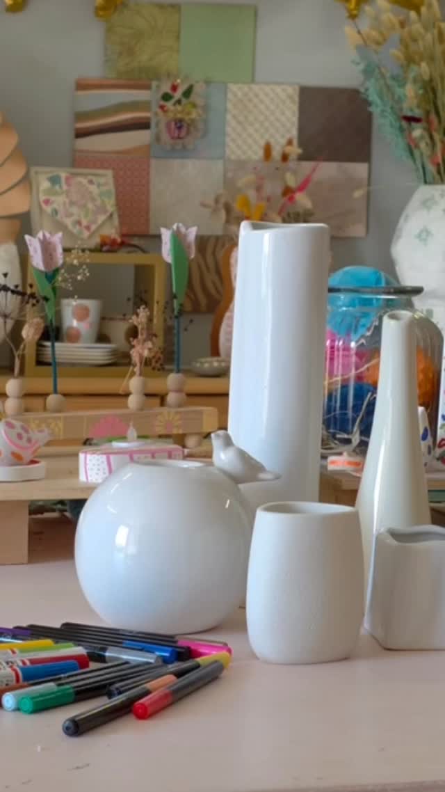 🗯️🫶La mission créative redonner du pep’s à tant d’objets que l’on a dans nos placards ou chinés dans les vides grenier. Besoin d’idées , d’une vision, de matériel ? Je suis là pour vous guider et vous faire passer un chouette moment créatif dans mon atelier.#annecy #diyannecy #quefaireaannecy #activiteannecy #annecytourisme
