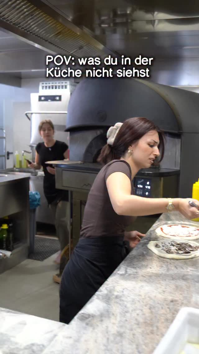 Wir tun alles, damit du deine Pizza rechtzeitig bekommst
☺️🫶🏼
🎥: @brandium.media
#pizza #foodlover #comedy #fypage