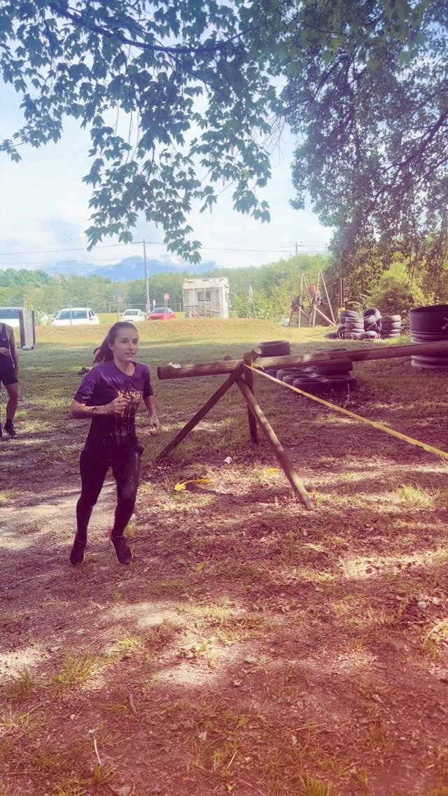 Mode EVJF @Spartcamp 💍🔥
Quand la future mariée passe par le terrain… ça donne du fun, du dépassement et des souvenirs inoubliables avec la team 💪🥰
Entre obstacles, rires et esprit d’équipe, on valide un EVJF pas comme les autres 💥
Ready à relever le défi avant le grand jour ? 👰♀️
#EVJF #Spartcamp #TeamSpartcamp #ObstacleFun #BrideToBe