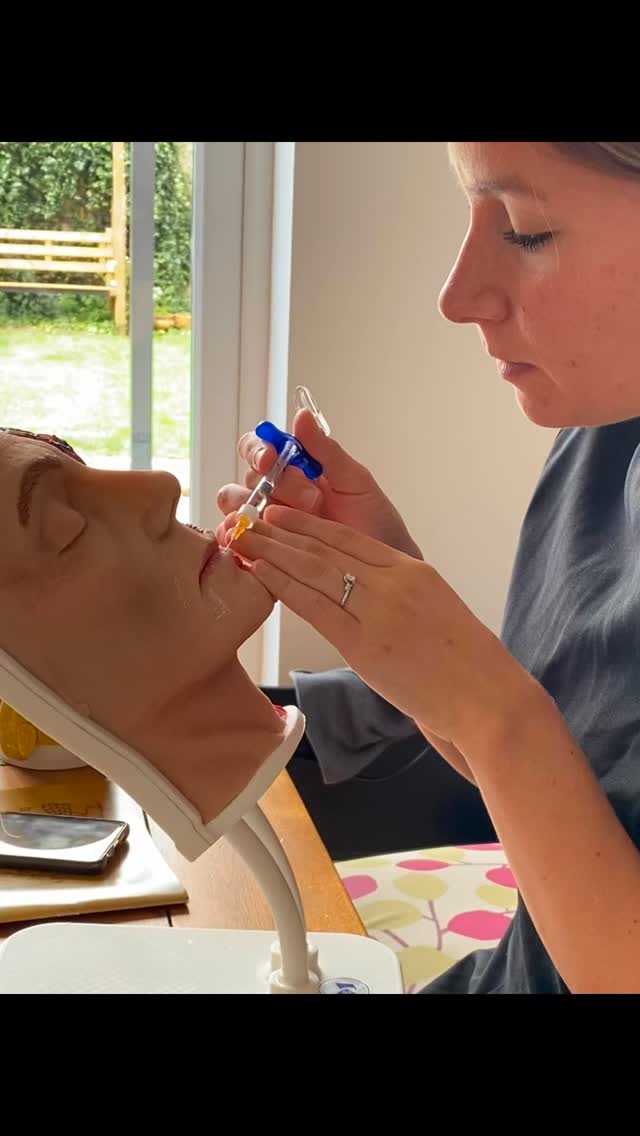 Ready to step into the world of aesthetics? 💉✨
Our Beginner Dermal Filler Training is designed to take you from zero experience to confident, safe practice — with real, hands-on learning and expert guidance every step of the way.
Whether you’re starting a new career or adding to your existing skillset, this is where your journey begins.
Why train in dermal fillers?
• High-income potential with flexible working
• In-demand treatment with repeat clients
• Ability to enhance natural beauty safely and ethically
• Boost your confidence and clinical skillset
• Open the door to advanced aesthetic procedures
We don’t just teach you how to inject — we teach you how to assess, plan, and deliver results that keep clients coming back.
✨ Small groups
✨ Live models
✨ Ongoing support
✨ Business & marketing guidance
This is more than a course — it’s your entry into a thriving industry.
📩 DM to secure your place or request full course details.
#AestheticsTraining101 #LevelUp2026 #Top5Skills #SuccessInNumbers #FirstStepToSixFigures