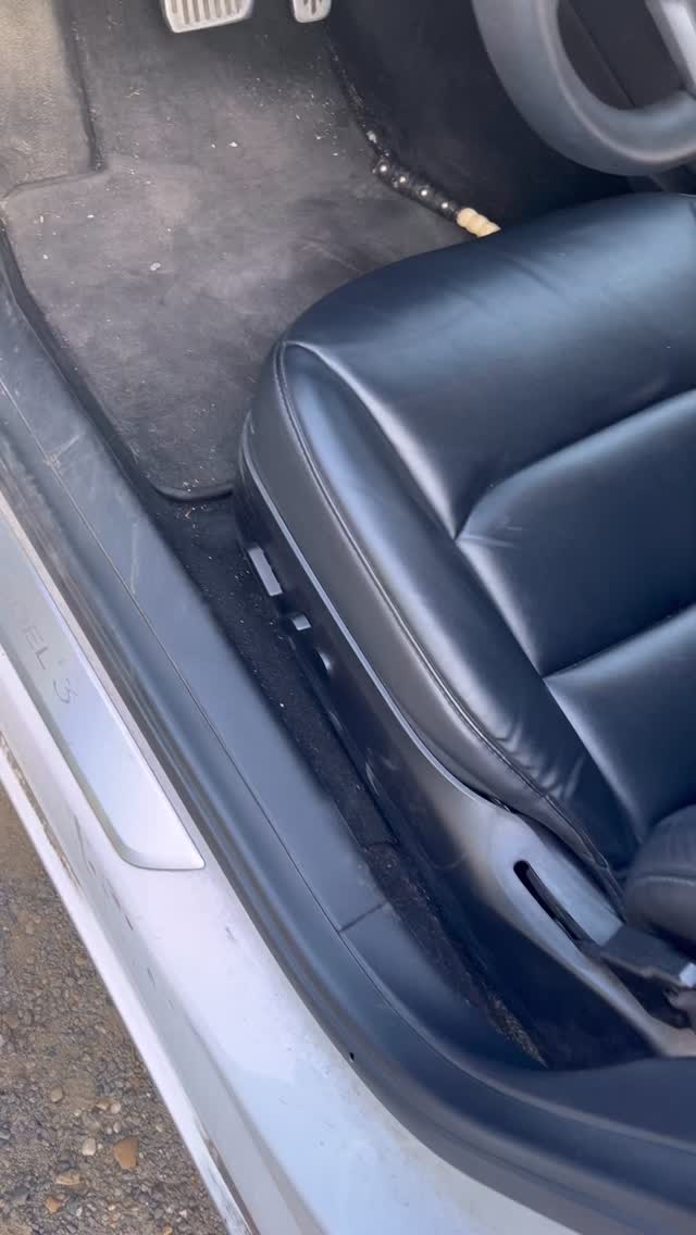 Et si c’était votre voiture? À quand notre rendez-vous? 🧐#reelcreator #detailing #lavageauto #avantapres #ironclean