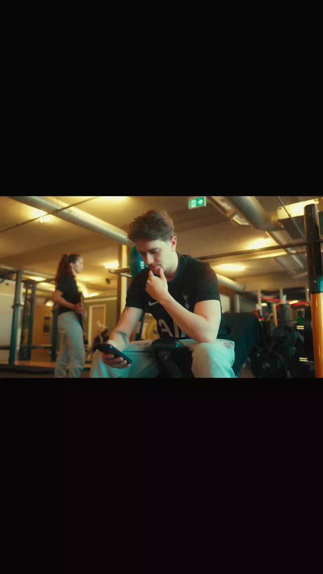 Stop met uitstellen en kom in beweging.💪 Vanaf het moment dat je de gym binnenstapt begeleiden wij je. Je staat er niet alleen voor!
Schrijf je vandaag nog in bij Life and Kicking en ervaar het verschil. Stuur een DM of kom langs!
#lifeandkicking #lifeandkickingcommunity #ijburg #personaltrainingamsterdam #amsterdamgym
