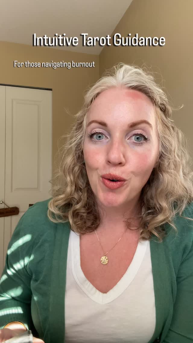 Please reach out if youâre not sure if Flourish is for you! đ»
As always, this is guidance for the collective so take what resonates and leave the rest! âïž
#healing #wellbeing #tarotforhealing #intuitiveguidance
