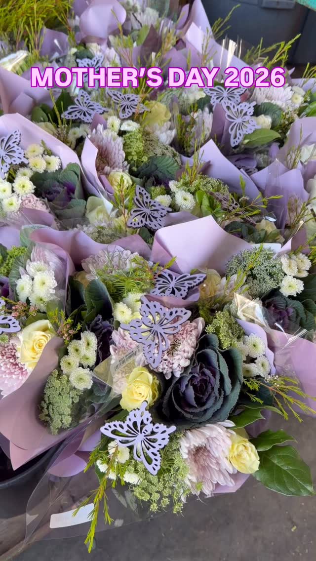 From Our Hands To Your Stores… Galore BQT 💜💐#macielsflowersinc #oxnard #wholesale #flowers