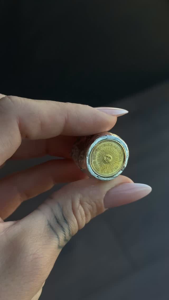 The sun ring 🌞
#sun #argentina #silverjewelry #argentina🇦🇷 #sunring