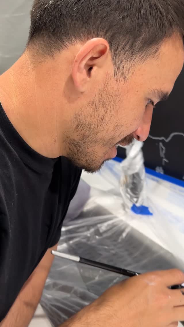 This one started pretty simple…
just blocking things out and figuring the flow.
Then little by little, the details came in—
and it turned into something that actually feels like the space.
#westchestermurals #muralart #wallart #custommurals #creativeprocess