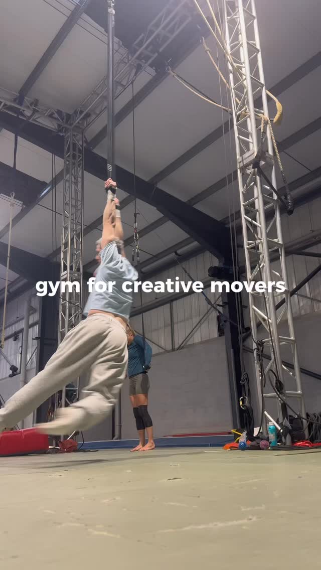 training plans for creative movers.
unlock online options
🔓 onpointecoaching.com/trainingplans
in person options available from June -
they go fast
message now.
#dancergym #inclusivestrength #alternativestrength