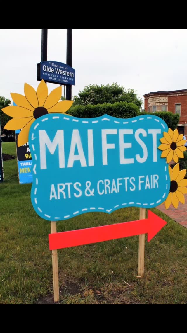 Mai Fest is back for the 5th year bigger than ever! With over 100 artisan vendors, 4 live bands, and food and drink, it promises to be a great day! A great way to celebrate Mother's Day weekend..find mom the perfect gift, or spend the day perusing the handmade goods and enjoying the live music. The fest runs from Noon to 5pm. There is free parking available in the city lots off of Western Ave north of the Cal Sag, and there will be a free shuttle to transport folks from the lots to and from the fest.
