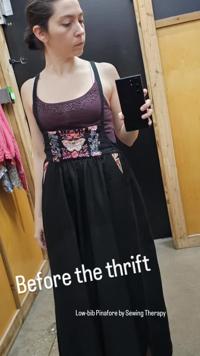 I went thrift shopping for a shirt or two to wear with my newly finished Low Bib Pinafore by @yoursara_k. I tried several styles and color combinations before I found the one that felt magical!!
I did pick up the shirts in 3rd and 2nd place as well, but the top winner will become a staple for my summer closet even without the pinafore!!
I made the pinafore out of quilting cotton this time because it was cheaper by yard and I wanted to practice before making one out of expensive fabric. Really thrilled with the way it turned out!!! The next one will probably be a little shorter and I want to play with double gauze!!
#handmade #handsewn #pinafore #sewingtherapy