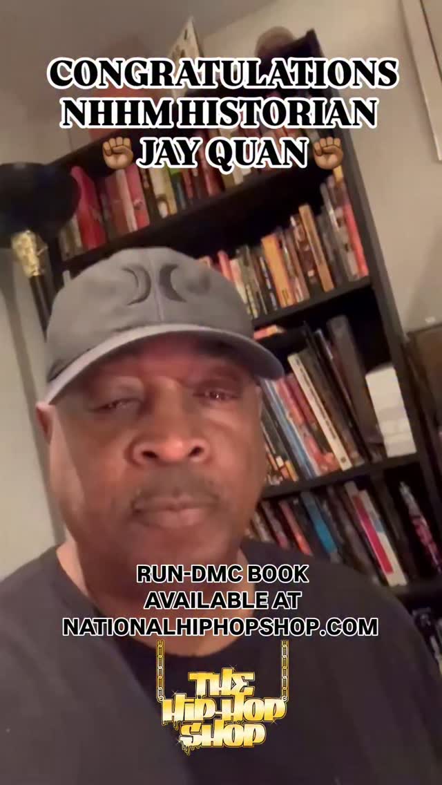 ✊🏾"The greatest Hip-Hop groups of all time" says @mrchuckd Congratulations to NHHM Historian @jayquan.hiphop.historian on his 1st Book about 40yrs of "Raising Hell" Available Now @thenationalhiphopshop ⬇️⬇️⬇️
https://www.hiphopmuseumdc.org/product-page/run-dmc-raising-hell-40th-year-anniversary-by-jayquan
