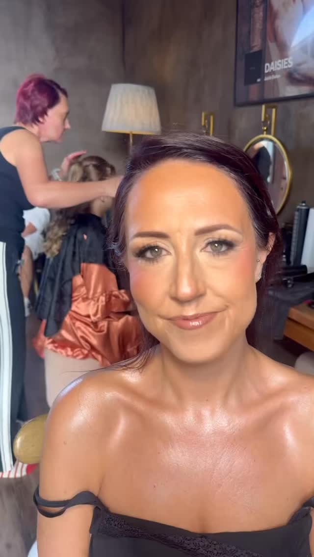 Elegance in every detail ✨
A beautifully refined updo with soft woven detail, sculpted into a low, polished finish with delicate tendrils left to frame the face for that effortlessly romantic feel.
Glowing, radiant skin paired with softly defined eyes and warm, sculpted tones… enhancing her natural beauty in the most timeless way.
Seamlessly styled to complement a luxury bridal morning polished, elevated, and designed to last from the first glass of champagne through to the evening celebrations 🤍#bridalhairandmakeup
#luxurybridalhair
#bridalmakeupartist
#bridalhairinspo
#modernbride
elegantbridalhair
glowingbridemakeup
softglambridal
updohairstyle
bridalpartyglam
northumberlandwedding