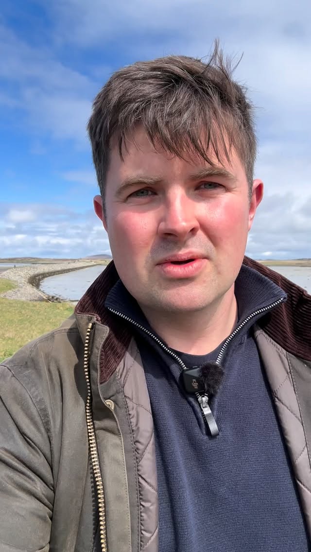 Great response on the doors in South Uist. Vote @scottishlabour to beat the SNP and give our islands the voice we need!