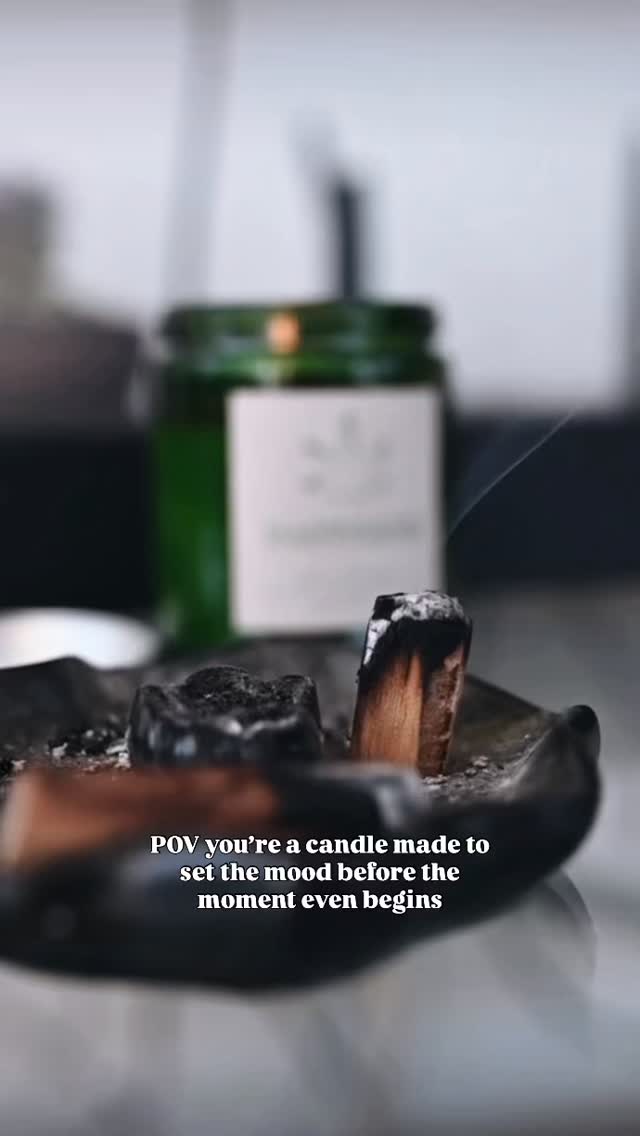 the little ritual before the magic🙌
#candlejoint #houstontexas #houston #forlifeslitmoments #candlelovers