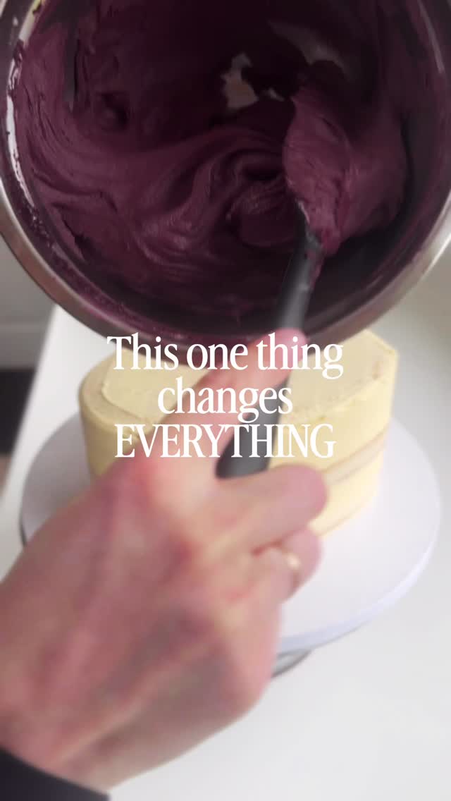 Learn how to get my signature smooth no bubble buttercream finish using my guide. Out VERY soon.
Comment GUIDE and I’ll personally send it to you when it’s ready!