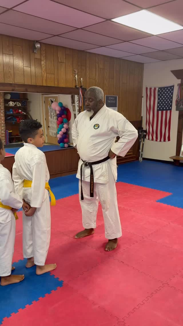 A wise question from sensei mark 🤣🍊
We have a lot of fun at pathway and are sure you will too
DM 💬 US TO START YOUR TRIAL CLASS
#martialarts #karate #funny #martial_arts #explorepage