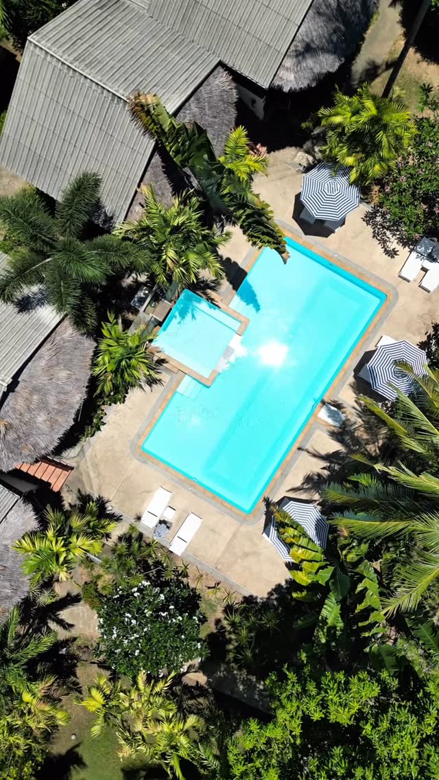Sun-kissed days and poolside stays🌴💦
The garden zone pool at Long Beach Chalet.
Enjoy our best direct booking rates here!
➡️ link in bio
📞094 432 8889
📩info@longbeachchalet.net
📍Long Beach Chalet - Koh Lanta