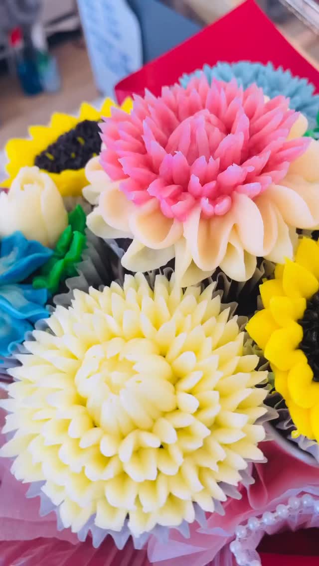 We are open. 🫶🏻 Coffee is hot, pastries are fresh, and the seats are waiting for you.
Stop by 57 York St, London. See you soon.
Open TODAY!