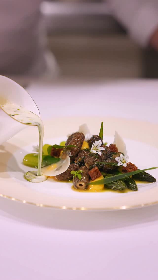Spilman’s asparagus — morels, wild garlic and vin jaune.