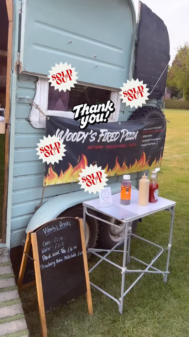 What a wonderful evening selling our pizzas & hotdogs to all the lovely people at @gxcricketclub thank you so much for having us and we will see you again very soon! 🍕💕#woodysfiredpizza #streetfood #pizzalover #weddingcatering #neopolitanpizza
