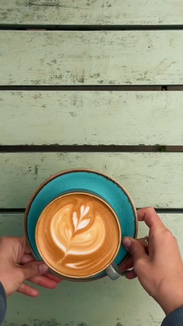 Coffee and cake just hits differently after a morning at the @fortyhall Plant & Flower Sale 🌿🍰
If you’re visiting the much-loved sale this weekend, pop by for a little pause in the sunshine with freshly baked cake and great coffee 🫶🏼
#northlondon #coffeeshop #freshlybaked #northlondonfood