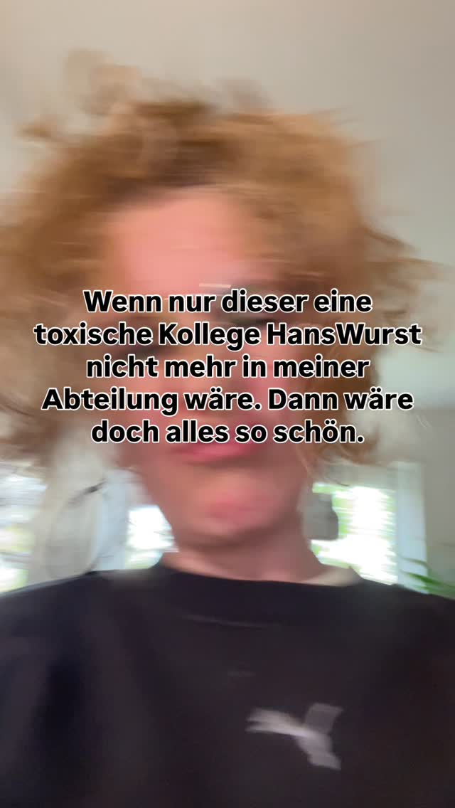Was wenn HansWurst aber genau WEGEN dir da ist?
Was, wenn HansWurst das der unübersehbare Wink mit dem Zaunpfahl vom Universum ist, endlich dein weißes Pferd zu satteln und mit ausgestrecktem Stinkefinger und wehendem Gewand gen Sonnenuntergang zu reiten?
Was, wenn das Universum dir so viele HansWürste in deinen Weg stellt, weil dieser Weg einfach der falsche für dich ist?
Manchmal braucht es einfach Arschengel wie HansWurst, HansPeter, HansMartin oder HansUschi, damit du dich dazu bewegst, endlich für dich und deine Selbstständigkeit los zu gehen.
Folge mir @julia.klose_ , wenn du endlich für dein wahres Ich losgehen willst.
HansJulia
