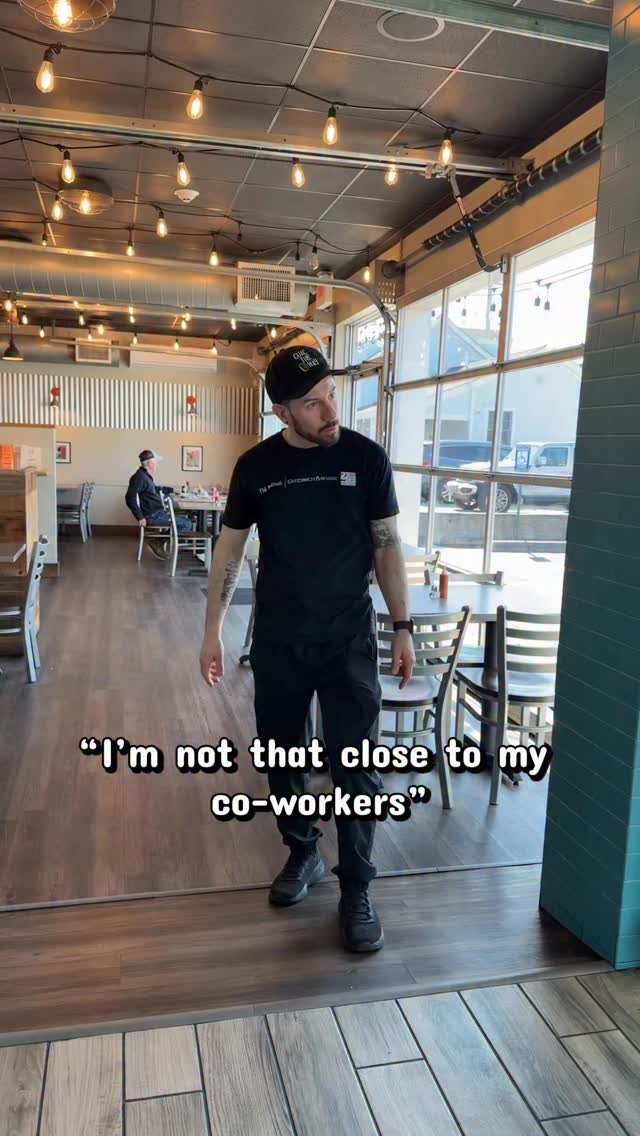 We’re not always in the restaurant together, but when we are 🤣🫰🏼
#RestaurantLife #SmallBusinessHumor #WorkHumor #ServerLife #fyp