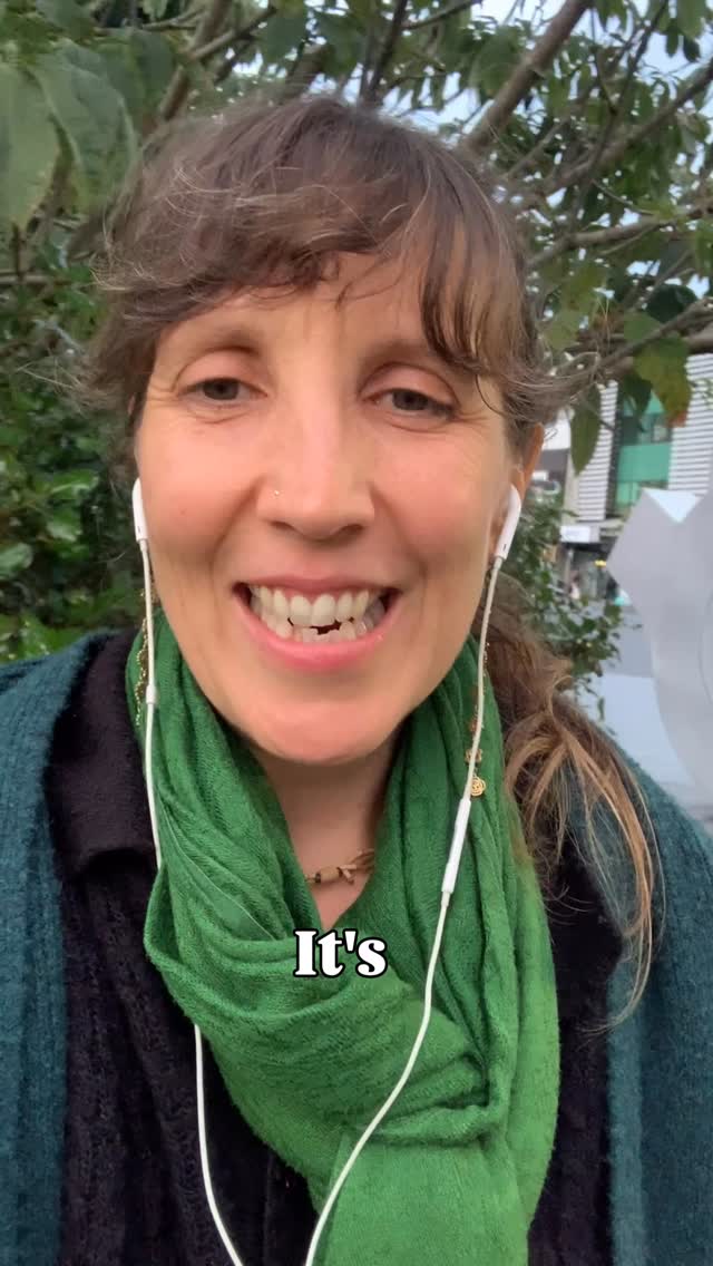 It’s on again this week! New month, new moon, a time to press pause and come together.
Calm Collective: Women’s wellness circle is on this Thursday May 14th, at 6pm-8:30pm.
On the schedule: a divine cacao ceremony, a grounding guided meditation, a sound bath and journaling session followed by a plant based meal prepared with love by myself.
Curious? Join me @the_loft_yoga_lounge on Beach rd, Auckland CBD.
But booking is essential so I can plan my meal and cacao quantities.
So excited to host you!
DM to book or use the link in my bio to reserve your spot through my website!! #riseupyourlife #auckland #soundbath #calmcollective #womenscircle