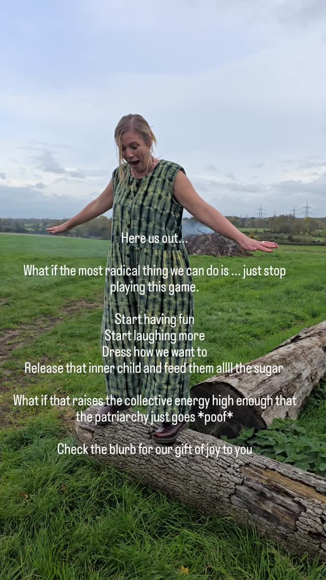 What if we stopped waiting until the perfect moment to do the thing? The perfect weight to wear the thing?
Let's just have fun now, who knows it might just raise the collective energy āØļø
As our way of spreading joy to you...
Both the 'blue hue' and 'forest floor' jumpsuit now have £10 off.
No code, no stress, no hassle.
Just spring time clothing, lovingly designed by us for you š·
www.peachypearclothing.co.uk under category 'Moon & Moss'
Love yourself a little harder Queen, you're worth it š
#peachypearclothing
#plussizefashion
#sizeinclusivebrand
#jumpsuit
#dungarees