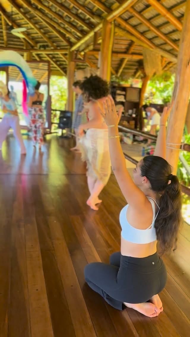 “Flight School has helped anchor me through so much movement and change in my life and the world at large. It has gifted me a sisterhood I really care for.” –Claude
The most powerful spaces are led by women who feel at home in themselves.
Flight School Level 1 is a 3-Month Certification Program in the Mariposa Movement Method: for the woman who feels the call to lead; who’s ready to stop waiting and step into the fullness of her gifts.
It’s a place to be witnessed, supported, and transformed alongside women who truly care for one another.
This work changes the way you move through your life.
Comment FLY if you’re ready✨