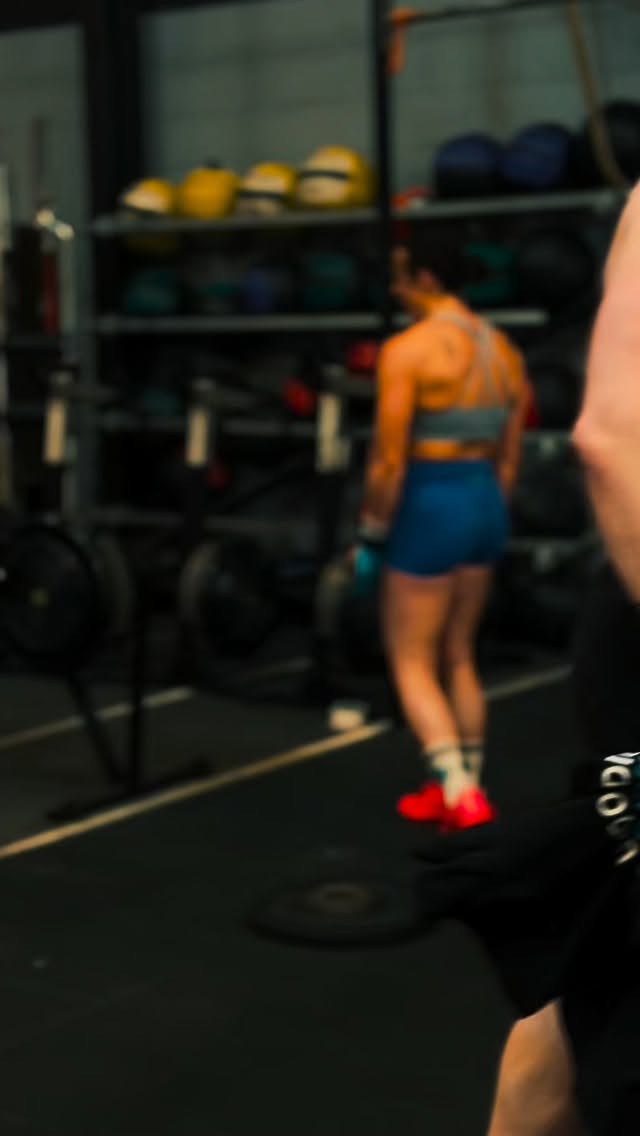 🌼🏋️♂️ Spring Throwdown 16.05.25🏋️♂️🌼
Sign up deadline for our Spring Throwdown is Friday the 8th. Grab yourself a partner and get involved.
Tickets via the link in our bio 🔗
👯 Same Sex Pairs 👯♀️
🗓️ 16.05.2026
💷 £50 per team
🪩 What to expect 🪩
WODs that will make you press the gas pedal, talk team tactics, oh and throw a barbell around 🤩
Any questions slide into our DM 📧 Tag your buddy in the comments 👇
•
•
•
Athletes built at @crossfitdeviant
#hardwork #intensity #machines #family #teamD