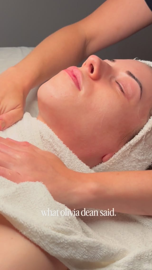 Has life been noisy ?
Our Signature Rituals present to you The Luxury Gold Wellness Facial -an exclusive facial designed to provide more symmetry; with total body relaxation and a quiet mind all while reaching your skin goalsð§ð»ââïž
Unlike most facial treatments that start with a cleanse, this Skin Ritual begins with a herbal foot soak, and a herbal tea accompanied by a sweet treat. We then sink you into deep relaxation with an aromatherapy back massage to relieve tension in the upper body ð«¶ð»
Using the Eminence Organics line, your skin is treated with purposeful, nourishing customized care, and a cryo-thermal sculpting treatment works to refresh and revitalize the skin, followed by the soothing embrace of a hydrogelly mask. As a singing bowl softly resonates through the space, sound therapy completes the experienceâcalming the nervous system and quieting the mind.
Key Features of Luxury Gold Wellness Facial
ðFeaturing Eminence Organics Skin Care
*ð§ð»ââïžIncludes: Full Body Massage integration
ð§ðœââïžResults Driven Facial with emphasis on stillness â for ultimate relaxation of the mind and body
âïžExclusive Cryo-Thermal Sculpting Treatment
ð§HydroJelly Masque
ð¥£Sound Therapy - Singing Bowl
This is more than a facialâitâs a full-body reset designed to restore, sculpt, and deeply relaxâ€ïž
âšFind details on this treatment through our new Skin Rituals in the service menu on our website!
Link Tree in BioðªŸ
#mindandbody #selfcarematters #eminenceorganics #bowmanvillespa #clarington