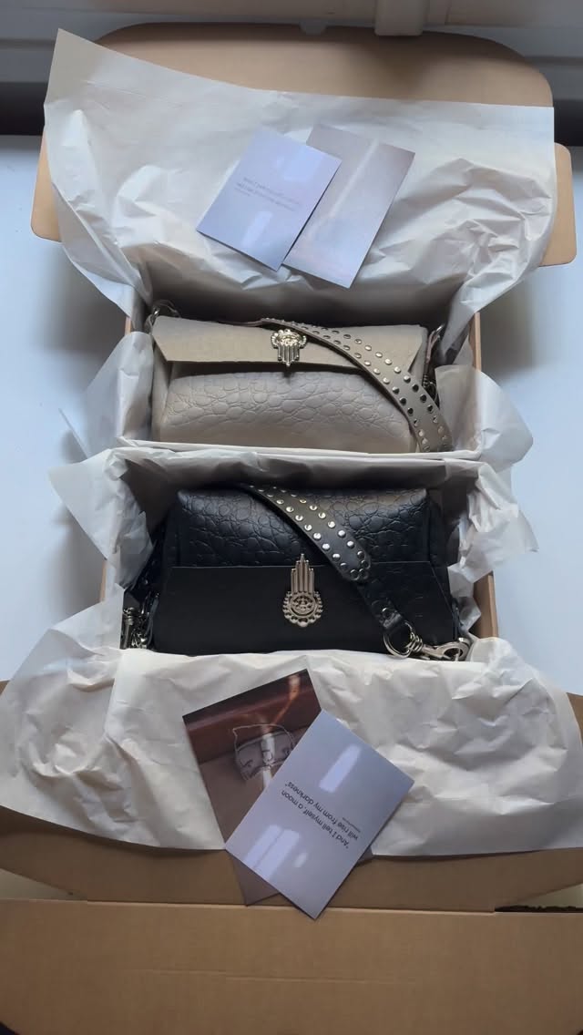 Ready to go🌈 “On my mind” handcrafted leather bags, available in stores and online!
