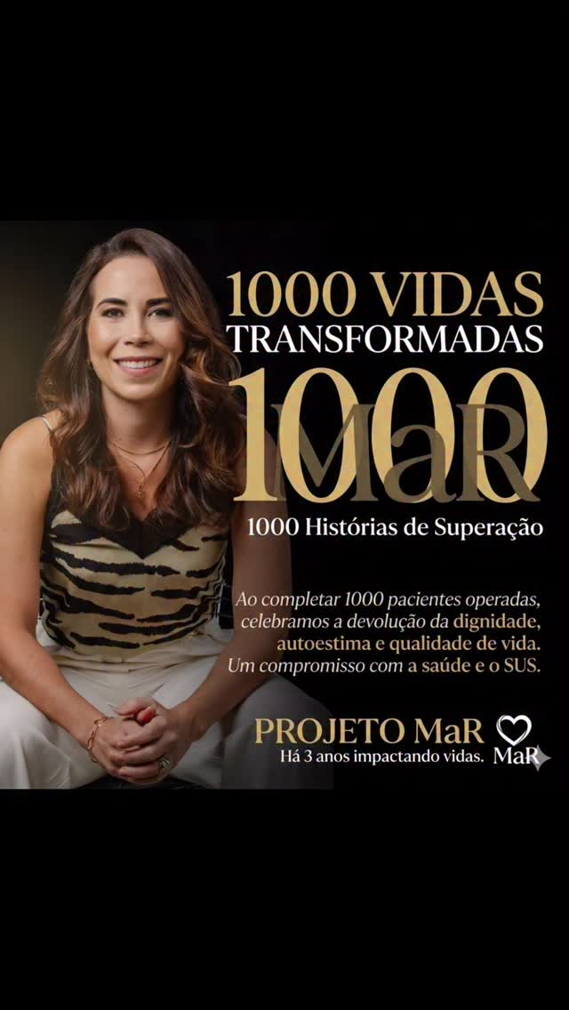 Hoje é um dia extremamente especial.
Celebramos um projeto que nasceu para transformar vidas através da mamoplastia redutora no SUS — e que eu tive a honra de ser convidada para coordenar desde a sua implantação até os dias de hoje.
Hoje alcançamos a marca de 1000 pacientes operadas.
1000 mulheres que tiveram sua autoestima, sua saúde, sua dignidade e sua qualidade de vida devolvidas.
E nada disso seria possível sem uma equipe extraordinária.
Meu agradecimento a todos os colegas cirurgiões plásticos, anestesistas, equipe de enfermagem, técnicos, fisioterapeutas, psicólogos, nutricionistas, colaboradores do hospital e a todos que fazem parte dessa construção diária com tanto compromisso, excelência e humanidade.
Agradeço também à SESAB pela confiança no meu trabalho e por acreditar na importância desse projeto desde o início.
E, principalmente, obrigada a cada paciente que confiou em nós e permitiu que fizéssemos parte da sua história.
Hoje celebramos muito mais do que números.
Celebramos vidas transformadas. ✨
Projeto MaR — há 3 anos impactando vidas.
