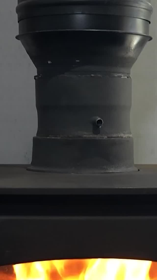 We spoke to Simon, a chimney sweep, who has been sweeping our units for a while now. He wanted to better understand how the Recoheat works to help explain the system to customers who haven't heard of us. Thanks to Simon for taking the time and helping spread the word about our fantastic product!