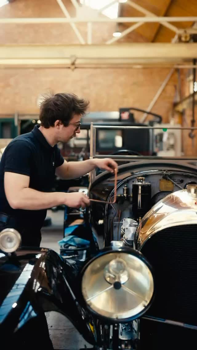 This 1926 Bentley has been a central winter project in the workshop, undergoing a full, but sympathetic mechanical restoration and a 3 to 4 1/2 Litre engine upgrade at our @bicestermotion workshops.
With the engine now fitted, the car recently underwent a series of road tests, final systems integration checks and full preparation ahead of being collected by its owner. We leave no stone unturned.
Although a keen racer, the owner plans to enjoy the car on the road, swapping flying goggles for a suitably smart hat. We wish him many happy miles.
#Kingsbury #KingsburyRacing #PreWarBentley #FlyingScotsmanRally