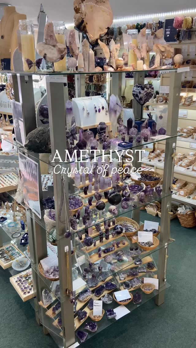 One of our largest collections of crystals, our Amethyst display ✨🔮🌟
Amethyst is one of our most popular crystals in store and is prized for its beautiful purple colour and its associations with peace and calm
For more information or to purchase one of the items shown give us a message or comment down below
.
.
.
#crystalshopuk #amethyst #amethystcrystals #standrews #crystalmagic